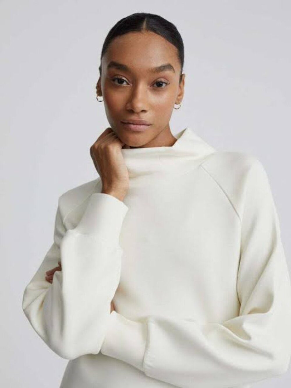 Varley Arcola Funnel Neck Sweatshirt In Egret Vanilla - Picture 13 of 14